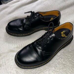 Dr. Martens Black Leather 3-Eye Derby Shoes with Yellow Stitching size 10